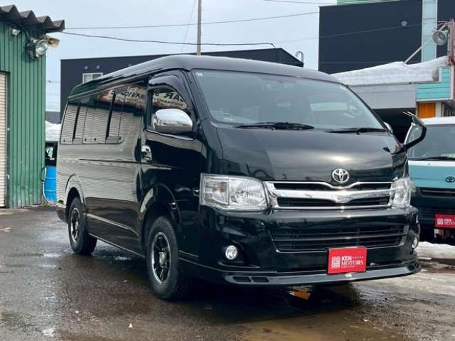 ハイエース2.7 GL ロング ミドルルーフ 4WD　10人乗り　パワステ　パワーウィンドウ　エアコン　社外ナビ　後席モニター　キーレスエントリー　片側スライドドア　盗難防止装置　フロントモデリスタ 2700