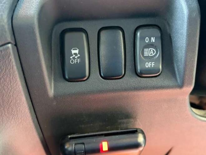 パジェロ3.2 ロング エクシード ディーゼルターボ 4WD　社外ナビバックカメラ地デジ　シートヒーター　クルーズコントロール 3200