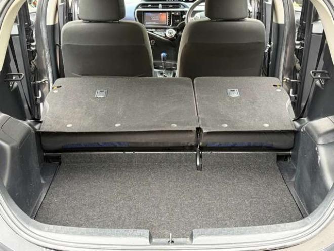 アクア1.5 S　純正ナビBカメラ地デジ純正スターター 2WD 1500