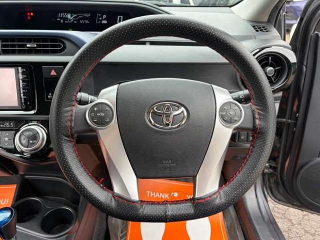 アクア1.5 S　純正ナビBカメラ地デジ純正スターター 2WD 1500