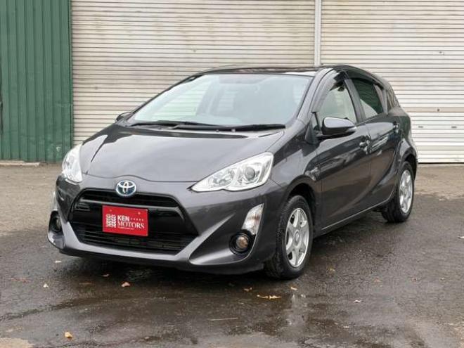 アクア1.5 S　純正ナビBカメラ地デジ純正スターター 2WD 1500