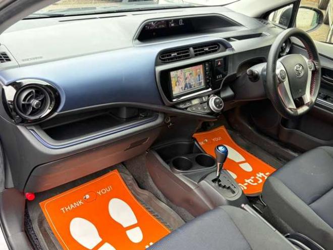 アクア1.5 S　純正ナビBカメラ地デジ純正スターター 2WD 1500