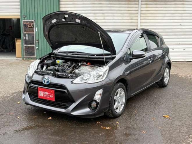 アクア1.5 S　純正ナビBカメラ地デジ純正スターター 2WD 1500