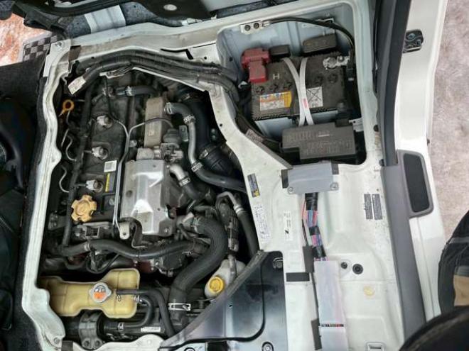 キャラバンNV350 2.5 プレミアムGX ロングボディ ディーゼルターボ 4WD　社外11インチナビ　バックカメラ　エンジンスターター　ETC　ワンオーナー　左側電動スライドドア　社外アルミ　パワーウィンドウ　パワステ　後席モニター　ABS　キーレスエントリー　衝突被害軽減ブレーキ 2500