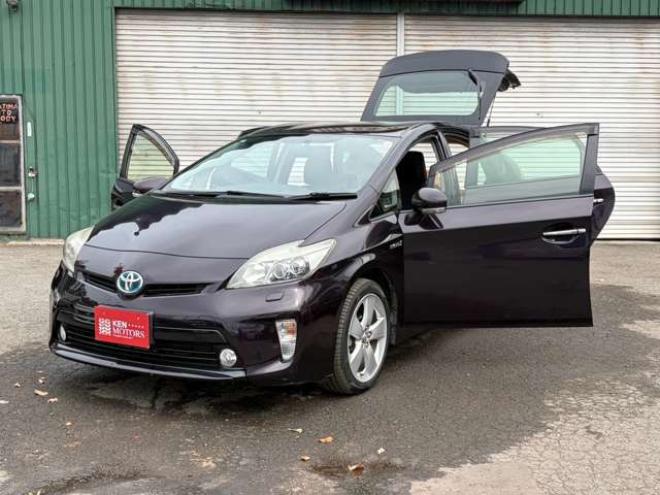 プリウス1.8 S ツーリングセレクション　社外ナビ地デジ社外エンジンスターター　後期 2WD 1800