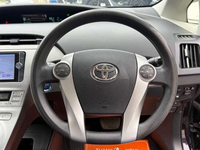 プリウス1.8 S ツーリングセレクション　社外ナビ地デジ社外エンジンスターター　後期 2WD 1800