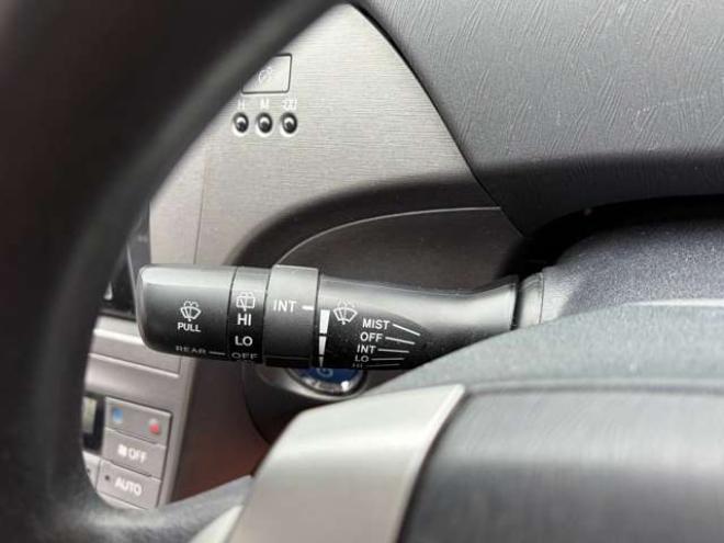 プリウス1.8 S ツーリングセレクション　社外ナビ地デジ社外エンジンスターター　後期 2WD 1800