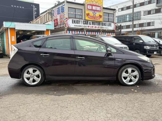 プリウス1.8 S ツーリングセレクション　社外ナビ地デジ社外エンジンスターター　後期 2WD 1800