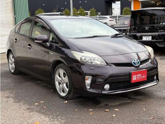 プリウス1.8 S ツーリングセレクション　社外ナビ地デジ社外エンジンスターター　後期 2WD 1800