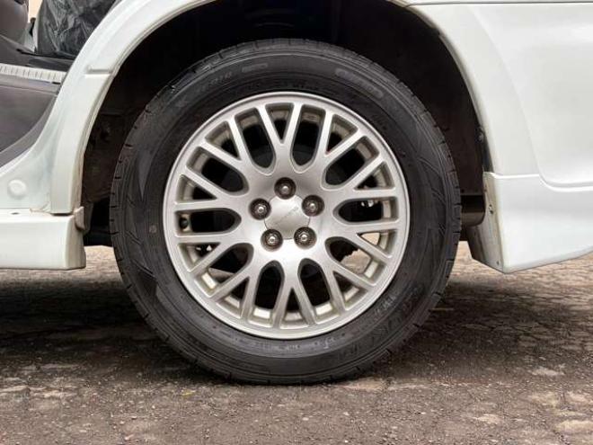 フォレスター2.0 クロススポーツ アルファ 4WD　社外ナビ社外マフラー　ETC　社外エンジンスターター 2000