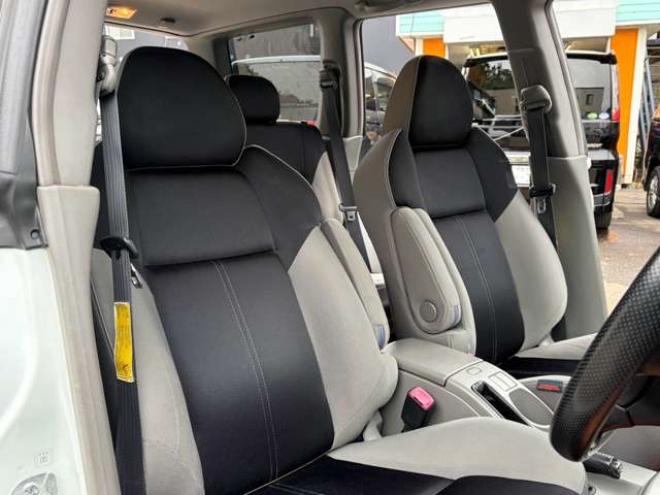 フォレスター2.0 クロススポーツ アルファ 4WD　社外ナビ社外マフラー　ETC　社外エンジンスターター 2000
