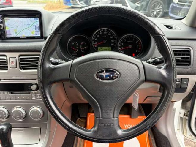 フォレスター2.0 クロススポーツ アルファ 4WD　社外ナビ社外マフラー　ETC　社外エンジンスターター 2000