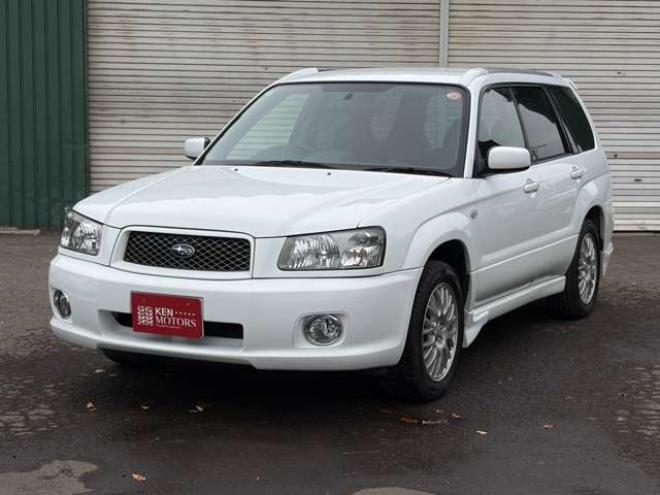 フォレスター2.0 クロススポーツ アルファ 4WD　社外ナビ社外マフラー　ETC　社外エンジンスターター 2000