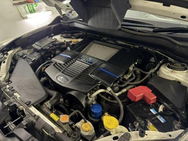フォレスター本州仕入　禁煙車　サンルーフ　衝突軽減アイサイト＆レーダークルーズコントロール　車線逸脱警報　パワーバックドア　カロッツェリアナビ　地デジ　Ｂｌｕｅｔｏｏｔｈ　バックカメラ　ドライブレコーダー　ＥＴＣ 4WD 2000 5Dr