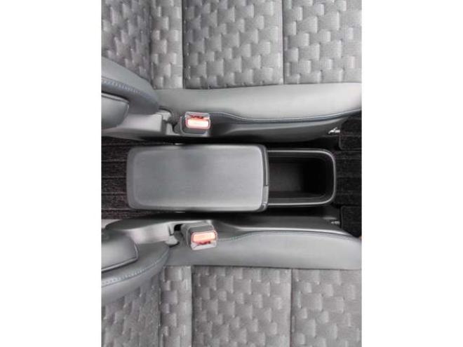 ヴォクシー2.0 S-Z 4WD　GRエアロ/WORK20インチアルミホイール/RSR車高調/純正ナビ/フルセグTV/バックカメラ/両側パワースライドドア/レーダークルーズコントロール/純正フリップダウンモニター/ビルトインETC 2000