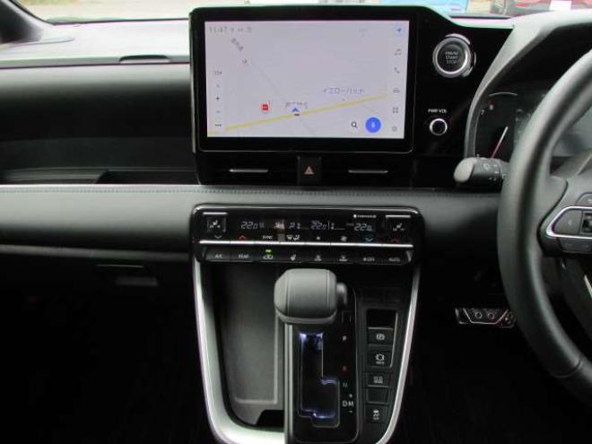 ヴォクシー2.0 S-Z 4WD　GRエアロ/WORK20インチアルミホイール/RSR車高調/純正ナビ/フルセグTV/バックカメラ/両側パワースライドドア/レーダークルーズコントロール/純正フリップダウンモニター/ビルトインETC 2000