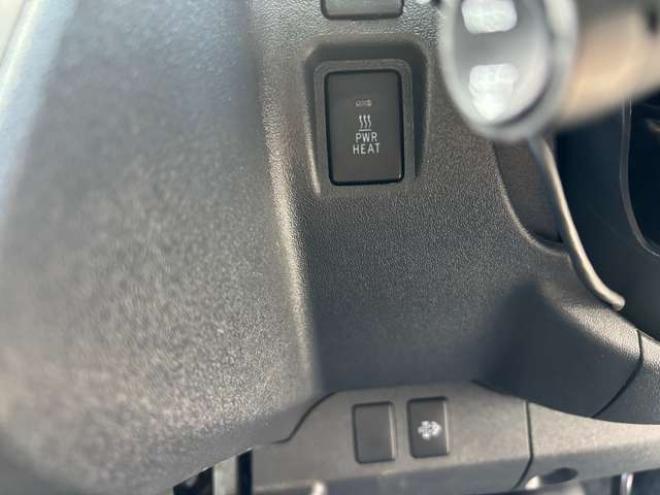 ハイエースバン2.8 スーパーGL ダークプライムII ロングボディ ディーゼルターボ 4WD　グレーメタリック　415COBRAクリーンルック3フロントスポイラー　ステージ2ルーフスポイラー　バッドフェイスBY2ボンネット　バッドラッカー17インチAW　ヨコハマPARADA17インチホワイトレター 2800