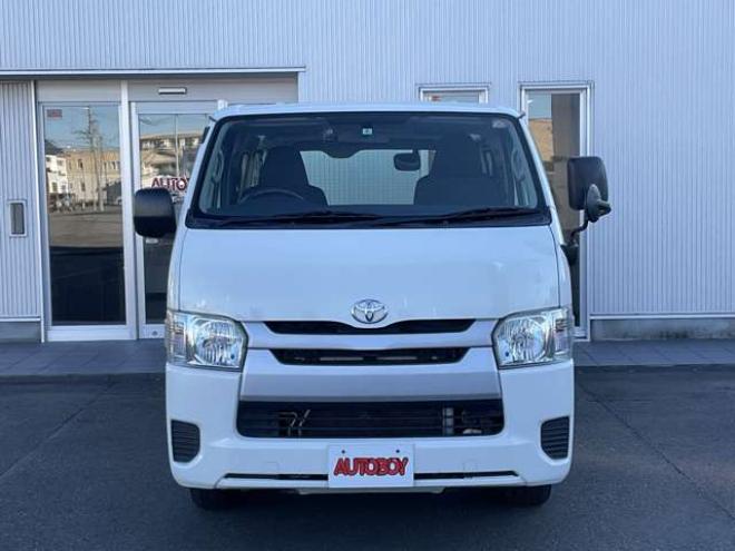 レジアスエース3.0 DX ロングボディ GLパッケージ ディーゼルターボ 4WD　ディーゼルターボ4WD　社外ナビフルセグTV　バックカメラ　ETC　リアヒーター&クーラー　後席小窓 3000