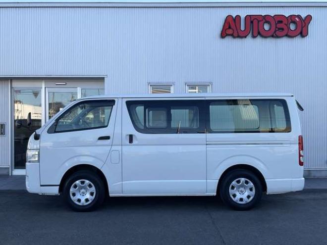 レジアスエース3.0 DX ロングボディ GLパッケージ ディーゼルターボ 4WD　ディーゼルターボ4WD　社外ナビフルセグTV　バックカメラ　ETC　リアヒーター&クーラー　後席小窓 3000