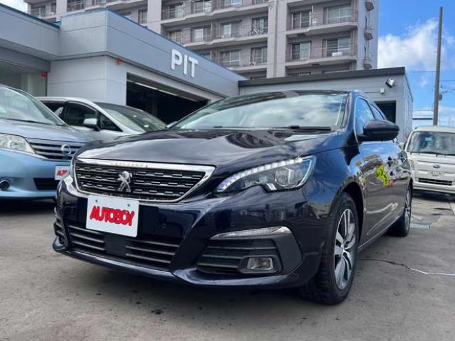 プジョー308SW アリュール　スマートキー　プッシュスタート　ハーフレザー　ナビ　ブルートゥース　バックカメラ　LEDヘッドライト　クルーズコントロール　アイドリングストップ 正規輸入車 2WD 1200