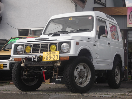 JIMNY今回限り限定セール中！   希少ハイルーフ！リフトアップ  HIDヘッドライト 美車 4WD 550 3HB
