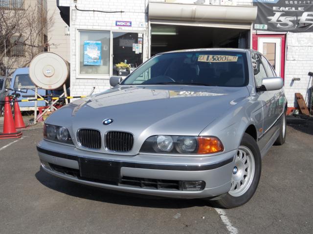 BMW５２５i 2490 4Dr