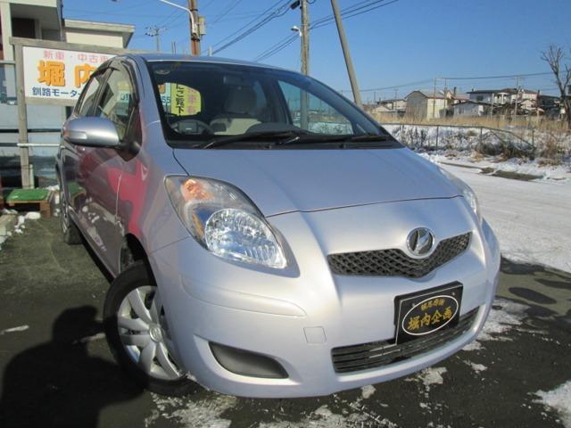 ヴィッツ1.3 F 4WD 5HB