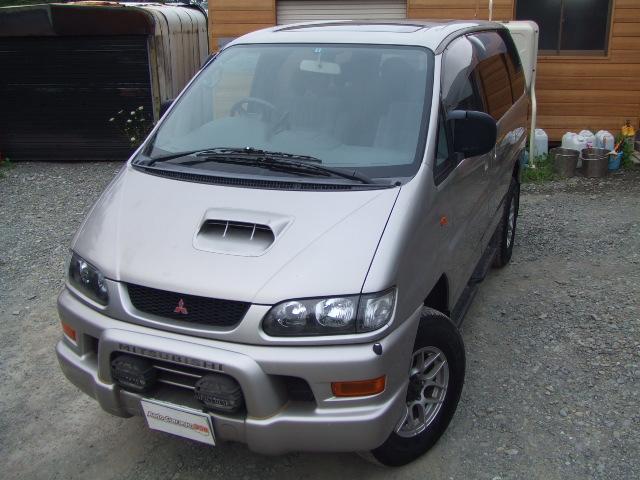 デリカスペースギア　XR 4WD 2800 4Dr