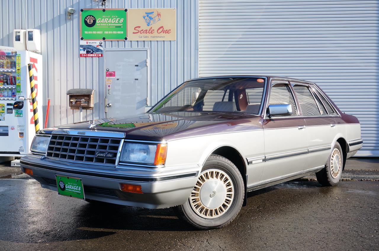 ローレルグランドエクストラ 1800 4Dr