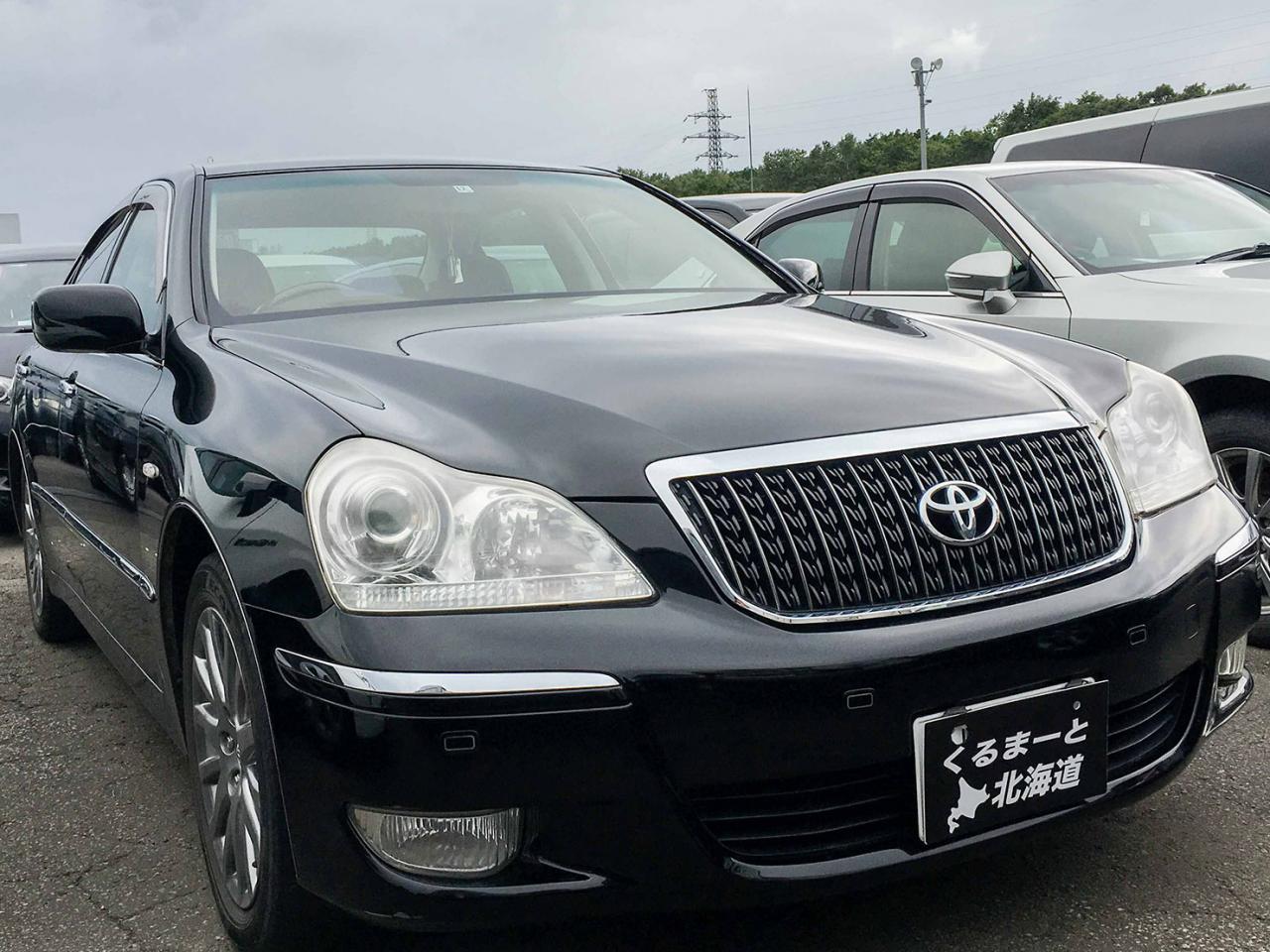 マジェスタＡタイプ　禁煙車　寒冷地仕様　１年保証　スマキー　夏冬タイヤ　ナビ　Ｂカメラ