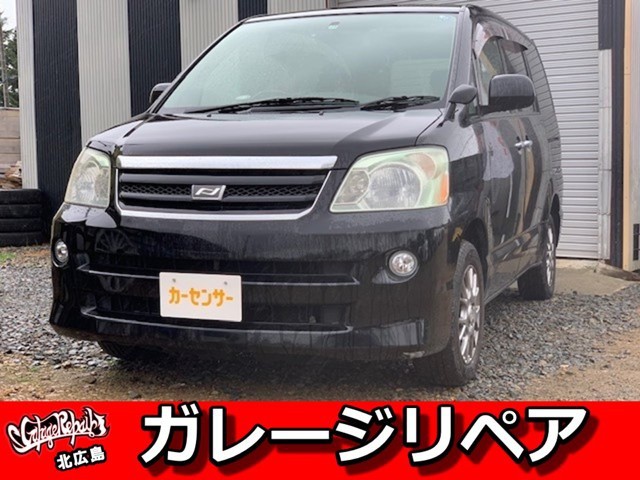 ノア2.0 X リミテッド 4WD　レンタアップ ETC Bカメラ ナビ 内外きれい 2000 5Dr