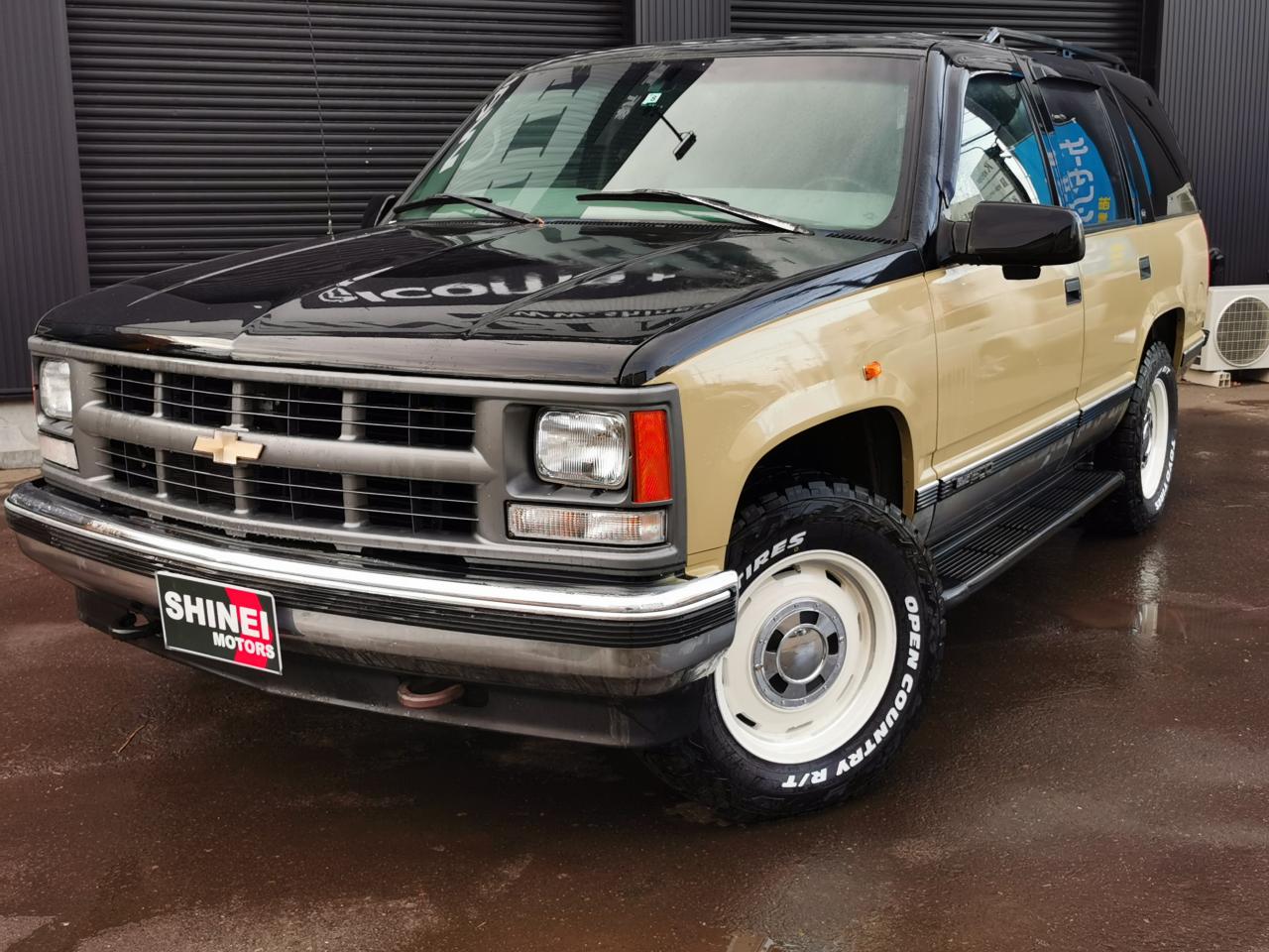GMCユーコン　SLT　5.7L　V8 4WD 5700 5Dr
