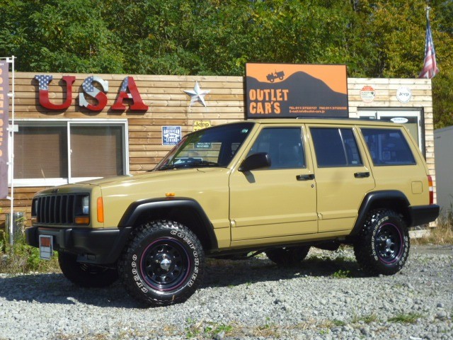 チェロキースポーツ 4WD　弊社オリジナルレトロカラーカスタム 正規輸入車 4000
