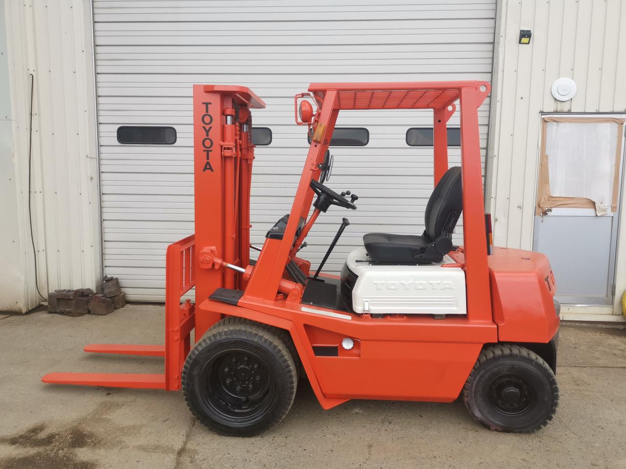 札幌のフォークリフトの中古車一覧｜CARさっぽろ