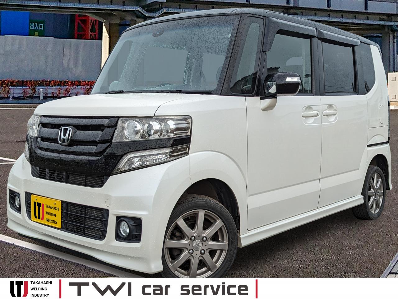 N-BOX+N.BOX+カスタム　Gターボ Aパッケージ　２トーンカラースタイル 4WD 660 5Dr