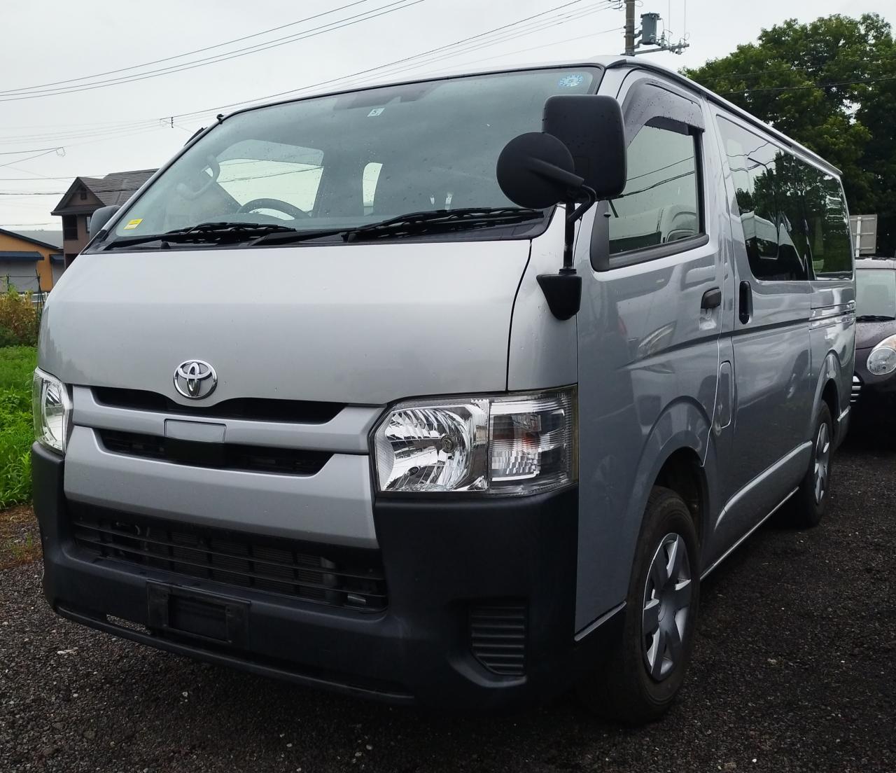 レジアスエースDX 4WD 2800 4Dr