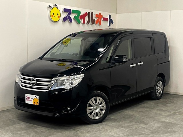 セレナ2.0 20X 4WD　ブレーキサポート　フリップダウンモニター 2000
