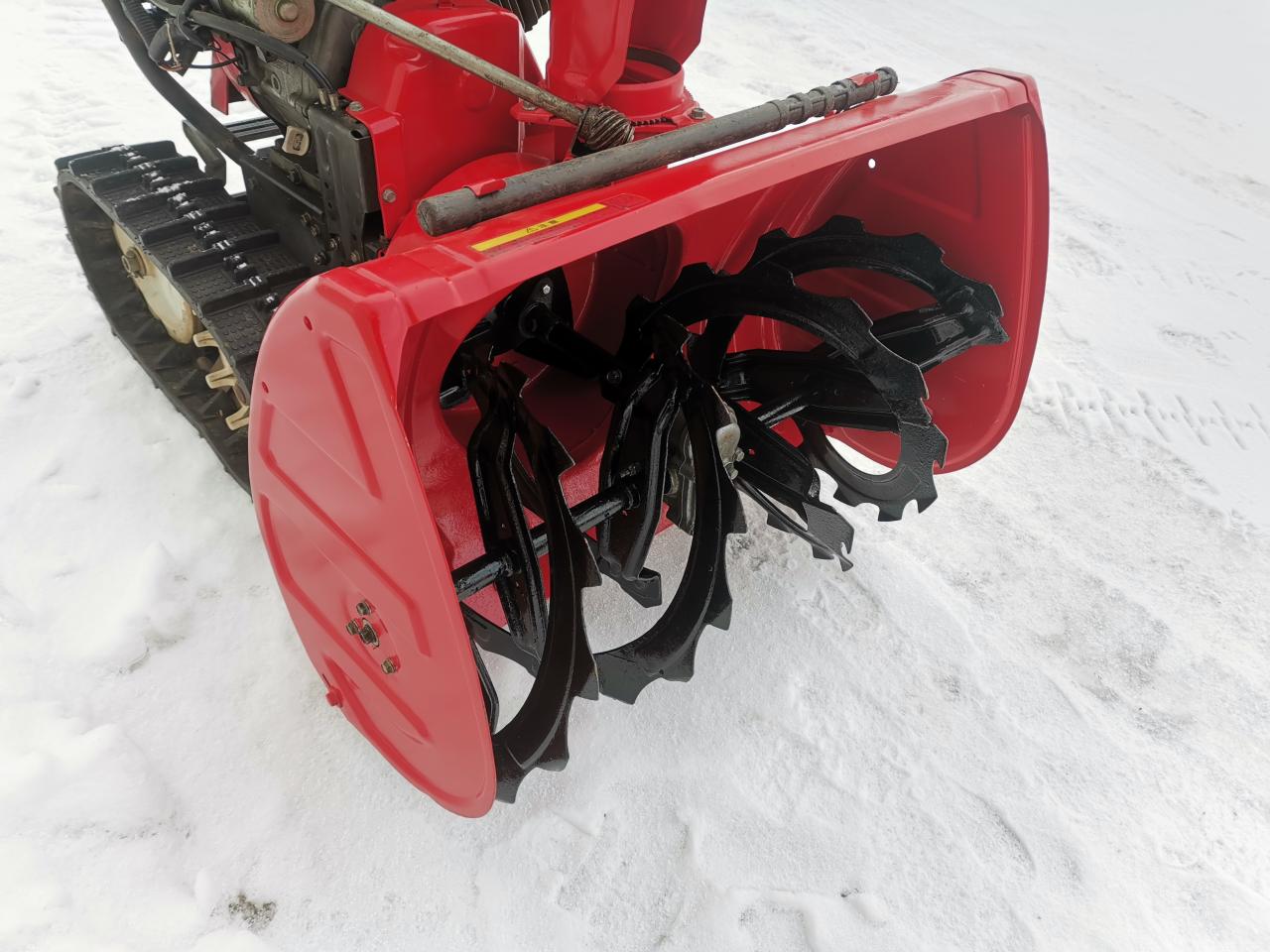 除雪機 HONDA HS870 キャタピラ式 ヘッドライト付き 除雪機 HONDA HS870 キャタピラ式 ヘッドライト付き