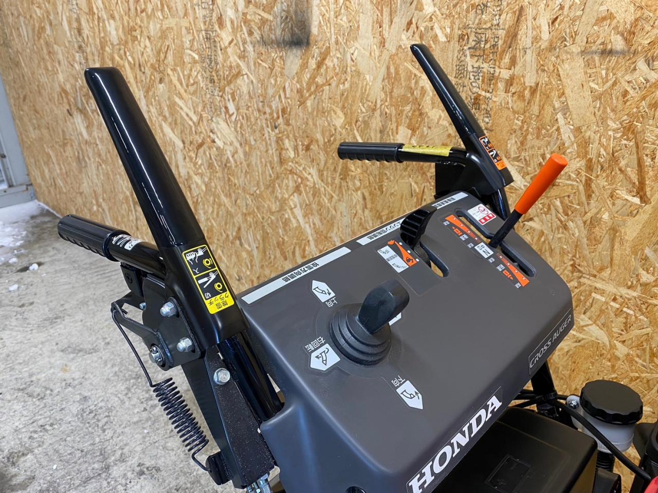 除雪機 未使用品☆ホンダ HSS970n（JX）クロスオーガー ｜除雪だよ