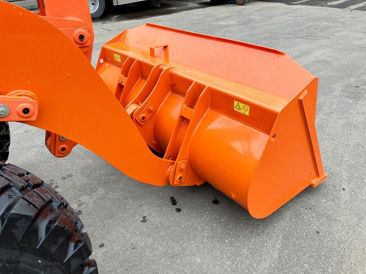 ホイールローダ 日立 中古 ZW30 建機｜除雪だよ！全員集合☆除雪機