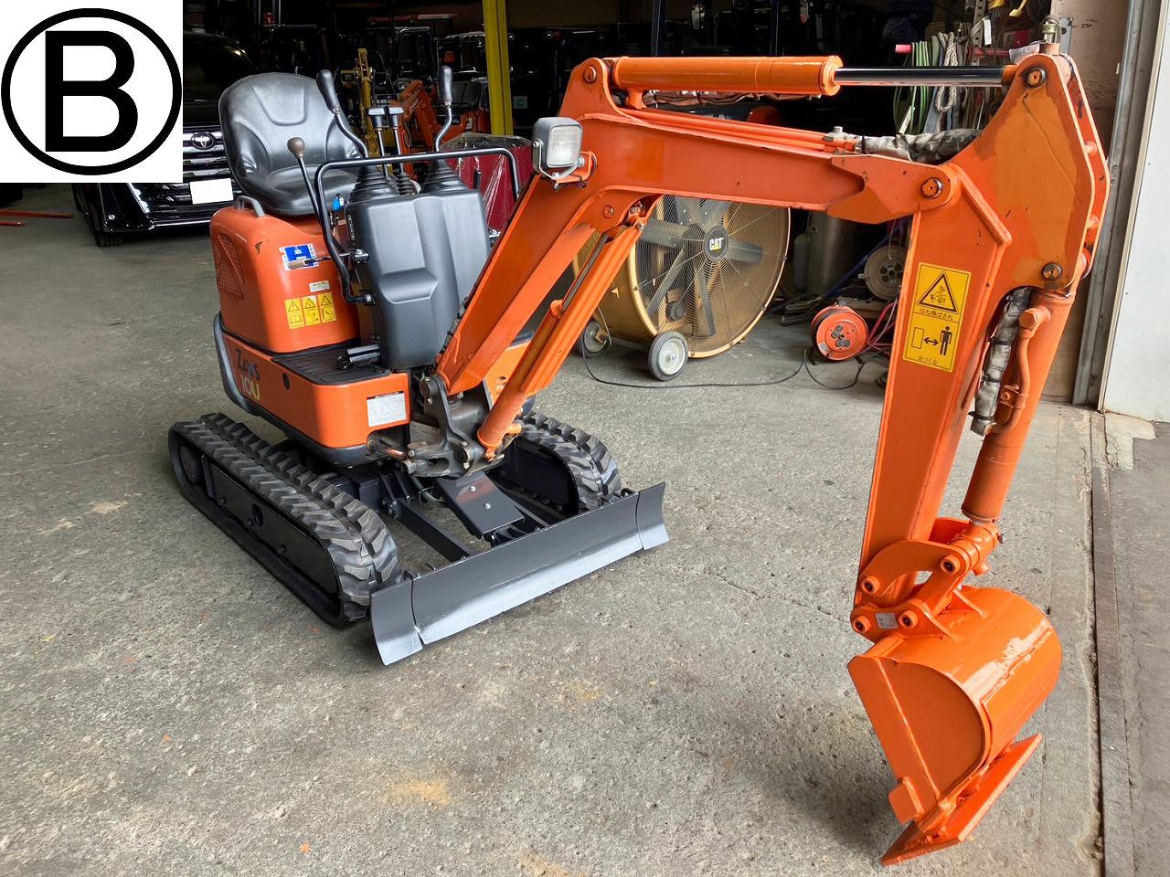 バックホー  日立　中古　油圧ショベル　ZX10U-2 日立　中古　油圧ショベル　ZX10U-2