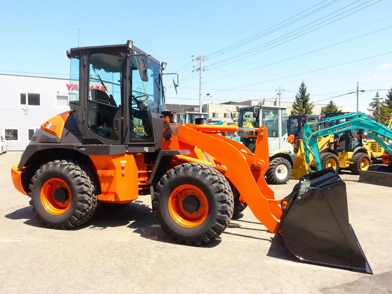 ホイールローダ 日立 ZW80S-5B バケット容量0.9m3｜除雪だよ！全員集合