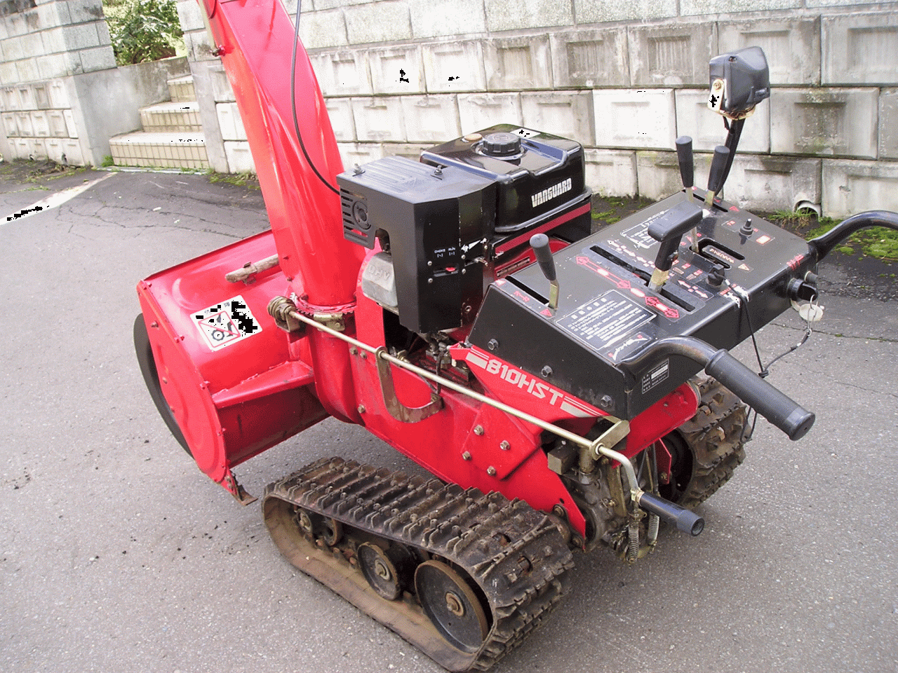 除雪機 ヤナセ 10馬力除雪機 810HST オーガ上下電動油圧式 整備済み