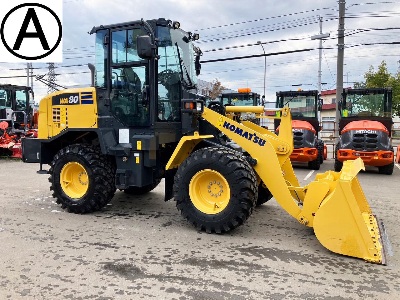 ホイールローダ  コマツ　中古　WA80-8　マル... コマツ　中古　WA80-8　マルチQuickカプラ　4V配管付