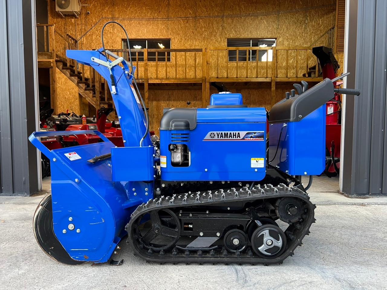 除雪機 ヤマハ YS1390AR 静音タイプ！油圧ローリング！左右旋回レバー