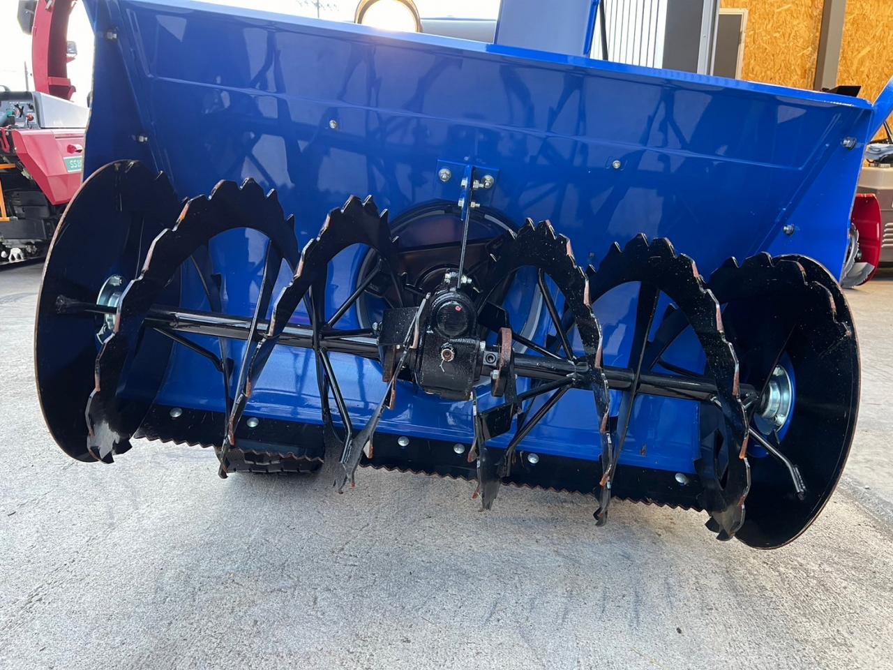 除雪機 ヤマハ YS1390AR 静音タイプ！油圧ローリング！左右旋回レバー