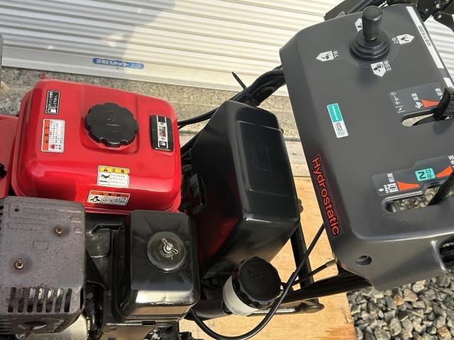 大雪対策　ホンダ除雪機　★HＳ７6０　7馬力　バッテリー新品・ベルト,ベアリング、オイル交換・整備済!　★即使用可能　北海道内・配送無料！ ホンダ純正部品 除雪機 HS660 HS760 HSS760 SA27 SB35 走行ベルト