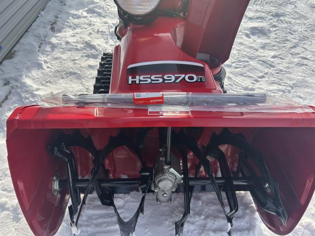 除雪機 ホンダHSS970n(SANJ) 9馬力 710cm幅 現行機美品！｜除雪だよ