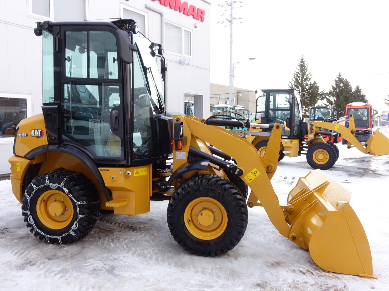 CAT0.2雪バケツ ホイールローダ CAT 901C2 バケット容量0.4m3｜除雪だよ！全員集合