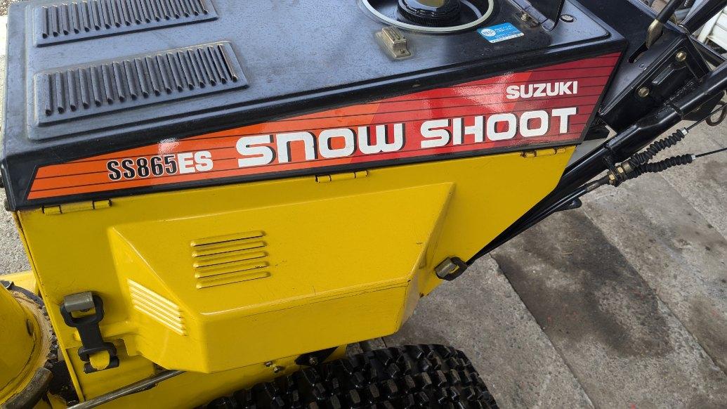 スズキ8馬力除雪機 除雪機 スズキ SS865ES 8馬力 静音エンジン 良品｜除雪だよ！全員集合